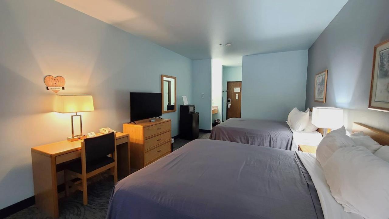 Bay Inn Tawas City Buitenkant foto