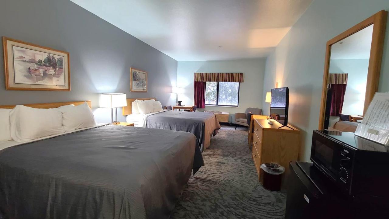 Bay Inn Tawas City Buitenkant foto