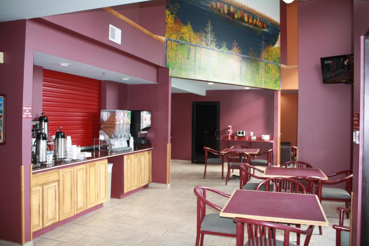 Bay Inn Tawas City Buitenkant foto